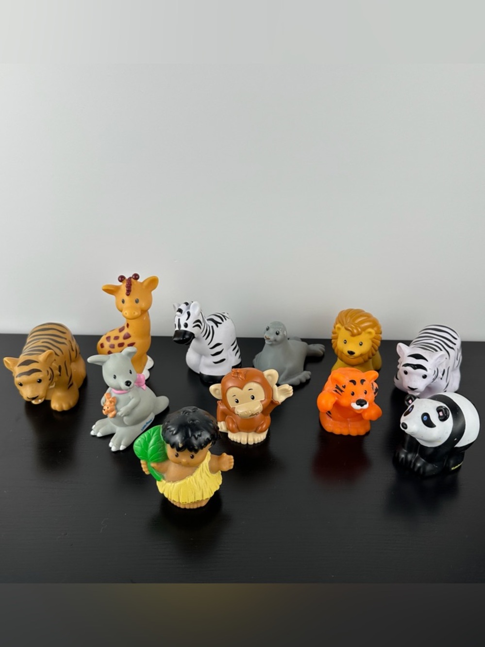 Fisher Price Little People Lot of 11 Safari Jungle Zoo Animal Caveman Figurines